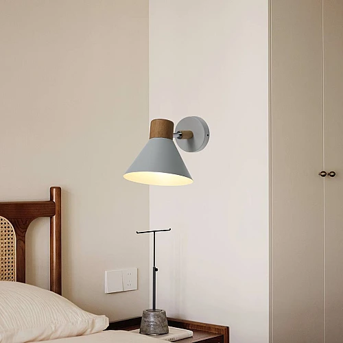 IAxxtkeBW7zbBSk6PKPL3FnSOLvEPOYyhcuZehjeO-500x500 ابليك مودرن ابيض E27*1 - الصورة 1