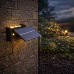 ⁦كشاف بوابة خارجي تعمل بالطاقة الشمسية مع حساس ضوء لون الانارة اصفر 6 واط⁩ - الصورة ⁦11⁩