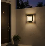 كشاف بوابة اسود لون الانارة اصفر 6 واط