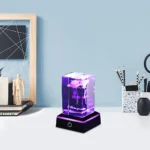 أباجورة كريستال وردة ثلاثية الأبعاد مع عبارة "I Love You" و قاعدة فضي - تعمل بالبطارية و USB - إضاءة RGB