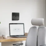 ⁦فيش كمبيوتر لون اسود بيانو بلاتيني⁩ - الصورة ⁦3⁩