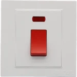 مفتاح سخان مربع طقة حمراء 20 امبير لون ابيض ساده توفل