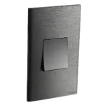 مفتاح مكيف مستطيل 45 امبير لون اسود بيانو بلاتيني