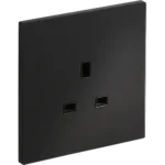 فيش ثلاثي 13 امبير لون بيانو اسود رويال