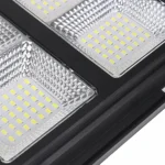 ⁦كشاف خارجي إنارة ابيض طاقة شمسية مع ريموت كنترول مزود بحساس ضوء 150 واط⁩ - الصورة ⁦2⁩